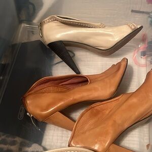 Vince Camuto Bundle Cream and Tan Women's Heels